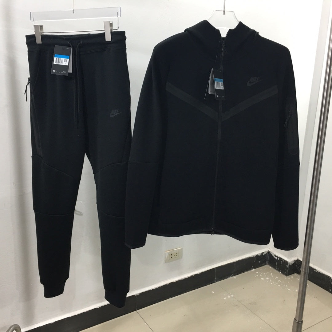 Agasalho Nike Tech Fleece Windrunner Black