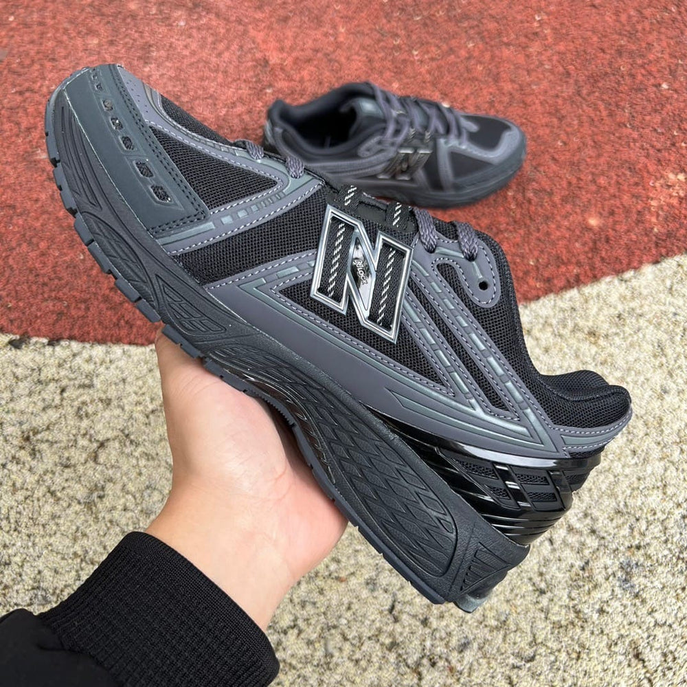 New Balance 1906r Black Phantom