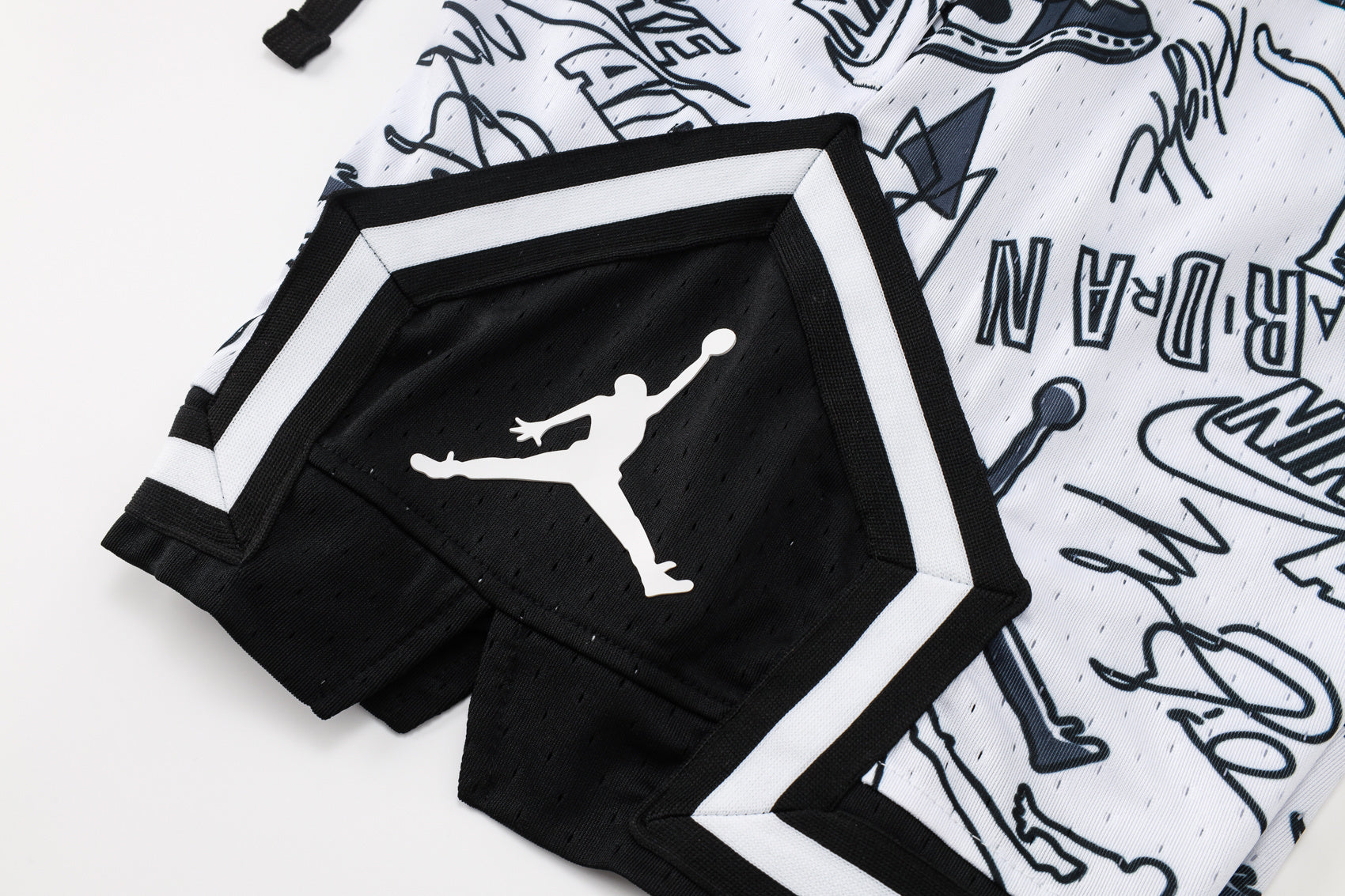 Short Jordan Diamond AOP