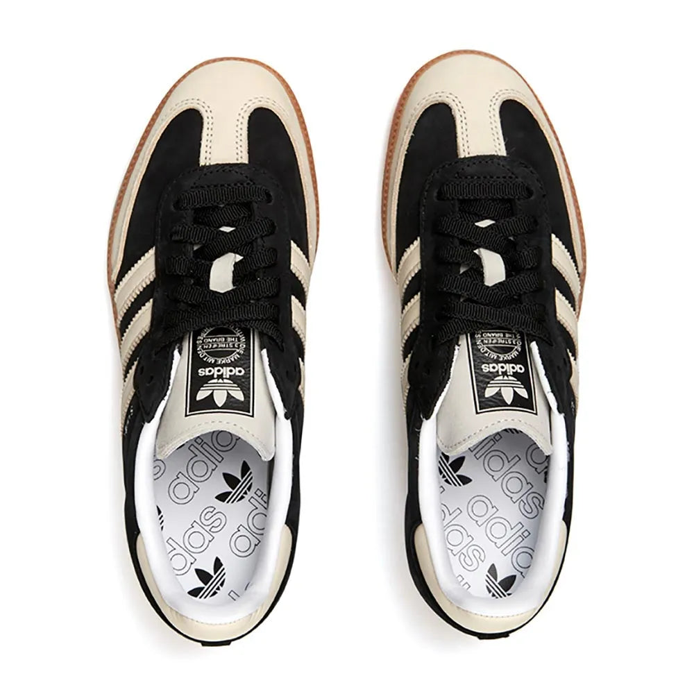 Adidas Samba OG
“Core Black Wonder”