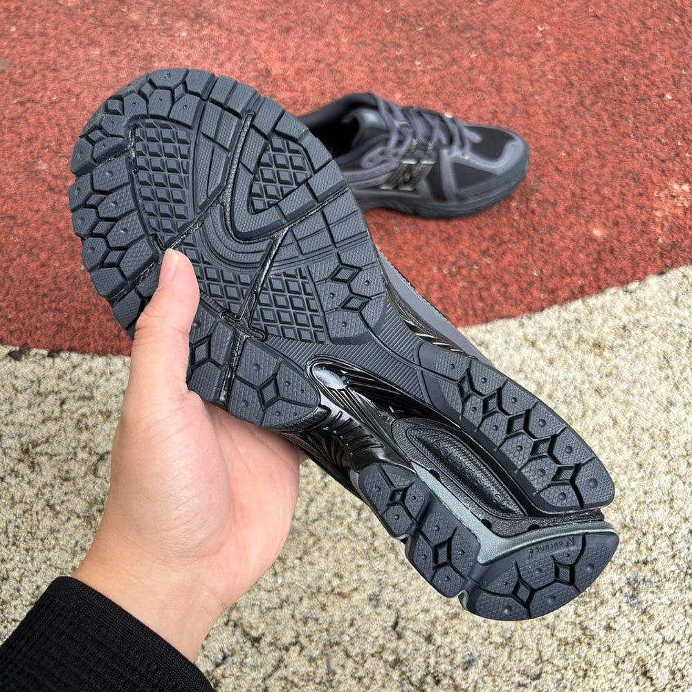 New Balance 1906r Black Phantom
