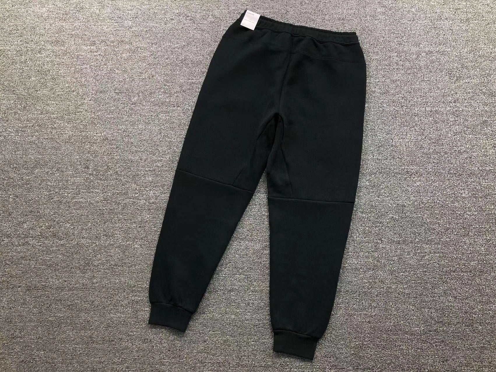 Agasalho Nike Tech Fleece Windrunner Black