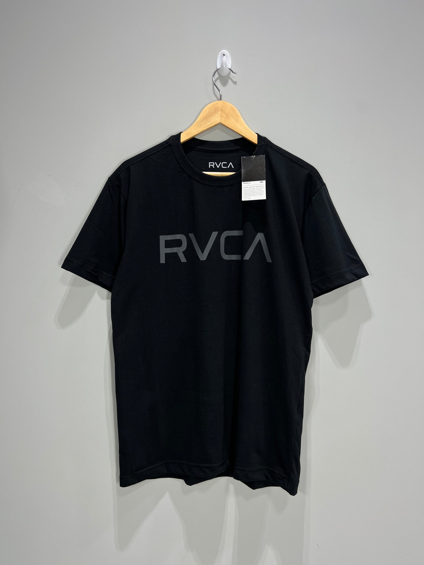 Camiseta RVCA