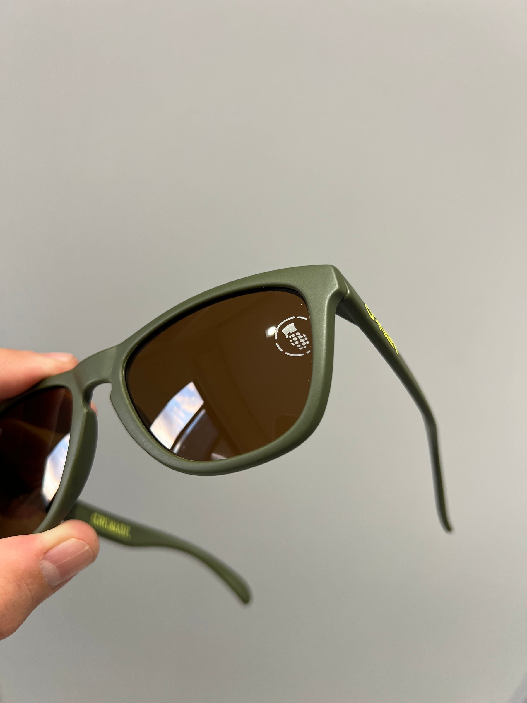 Grenade x Oakley Frogskins