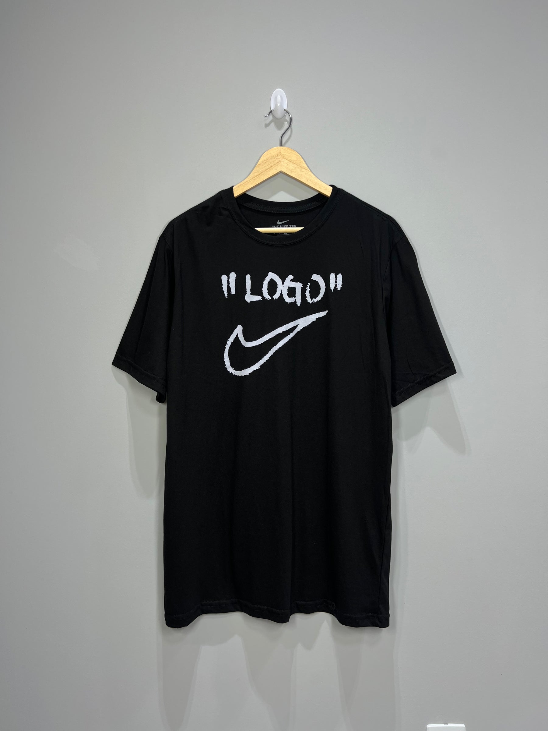 Camiseta Nike Sportswear - Logo
