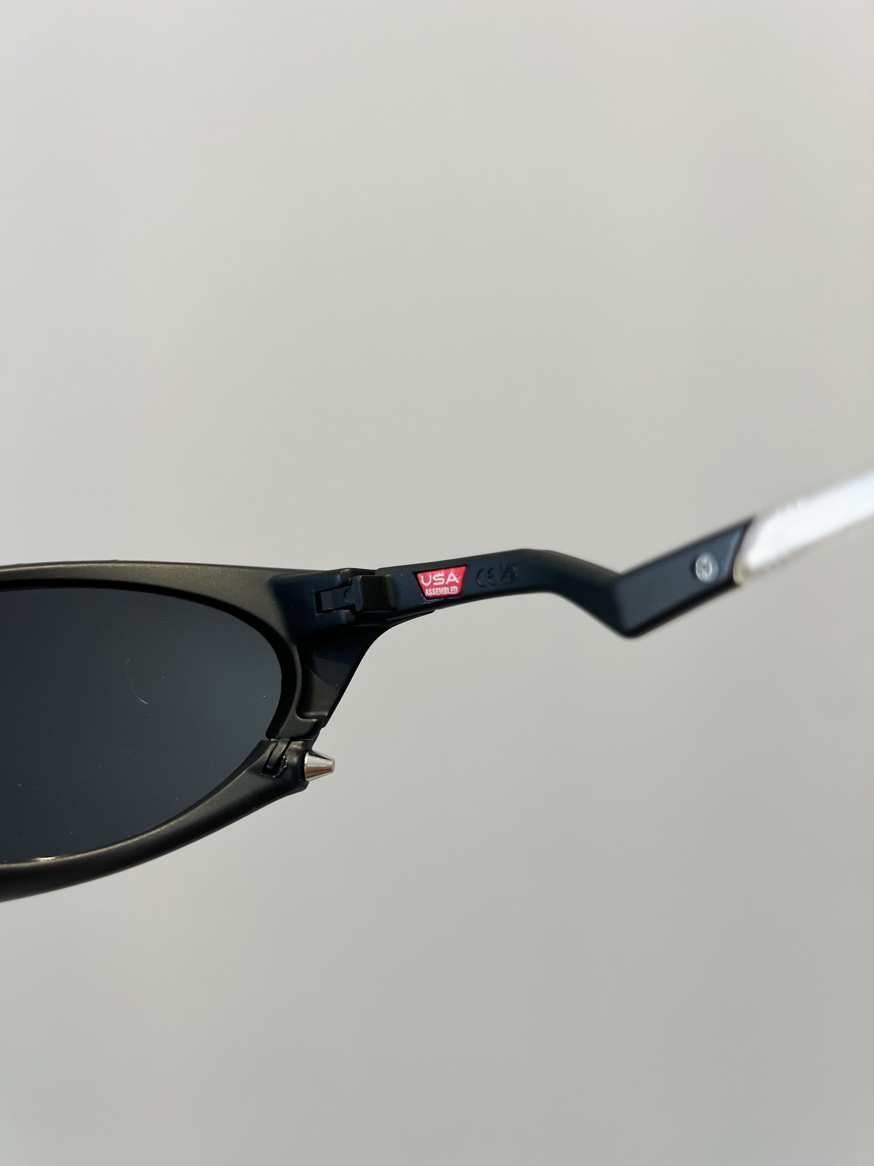 Satisfy x Oakley Óculos Plantaris Matte Black Prizm