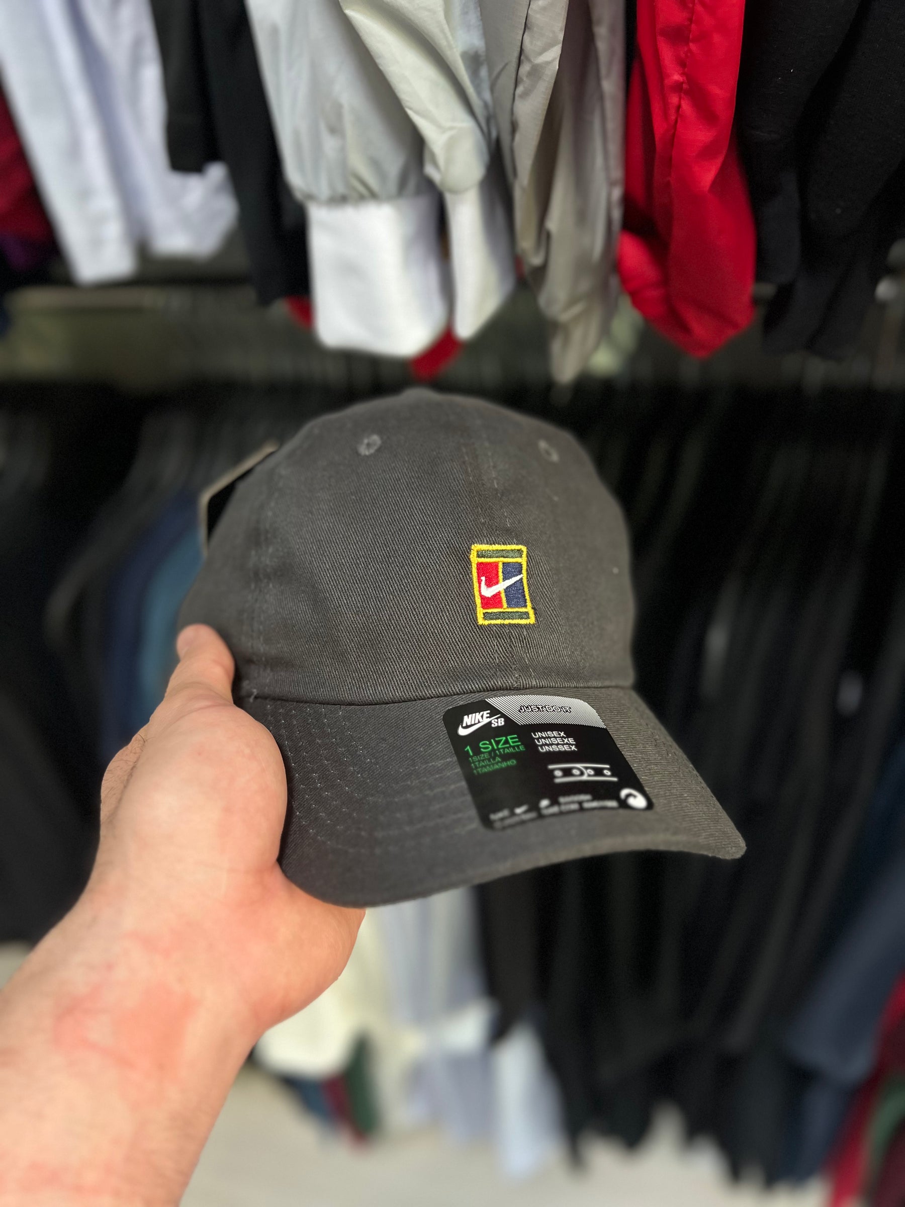 Boné Nike Court Heritage86 - Cinza