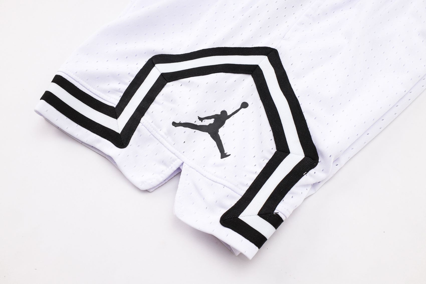 Short Jordan Diamond White