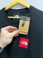 Camiseta The North Face New Year Relax Tee - Importada