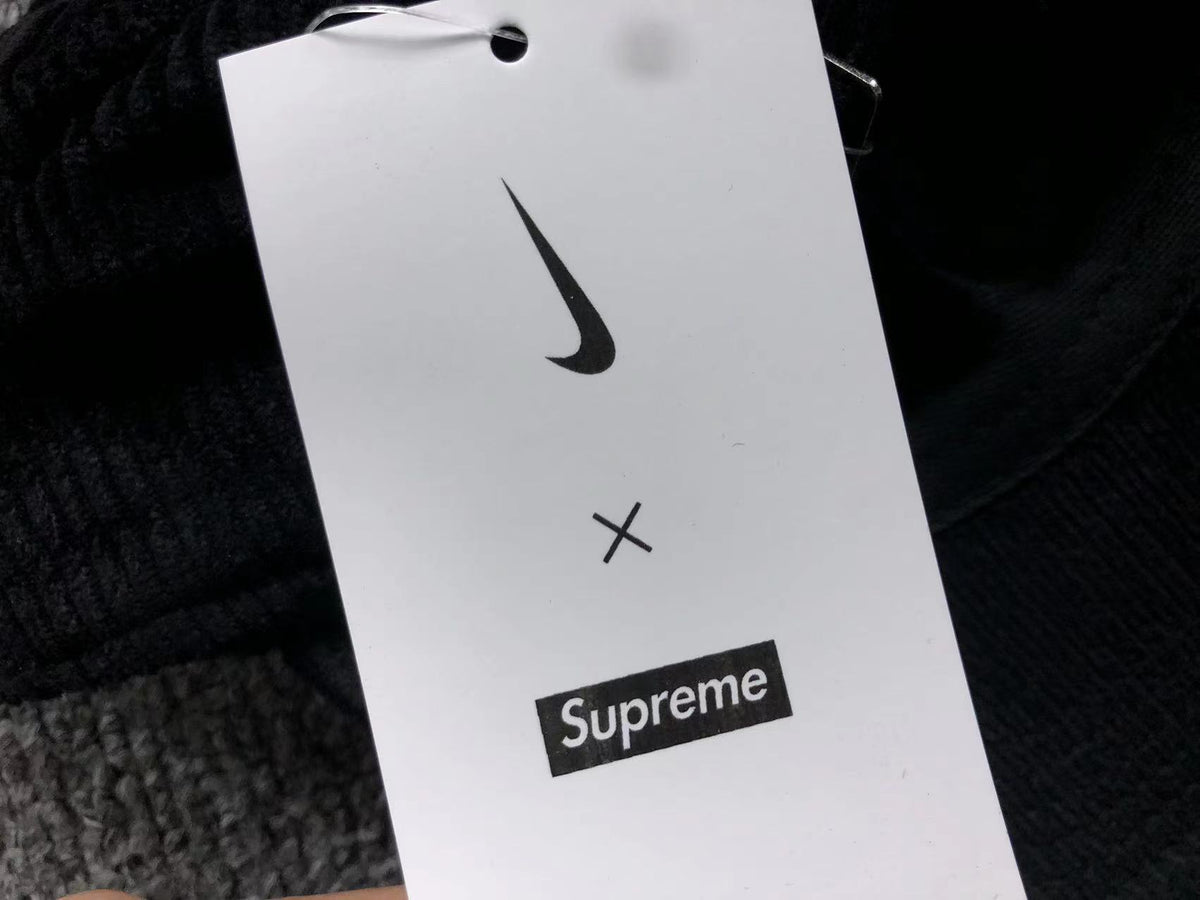 Boné Supreme x Nike Arc