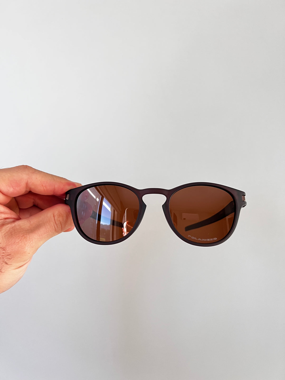 Oakley Latch™ Prizm Black Matte Brown
