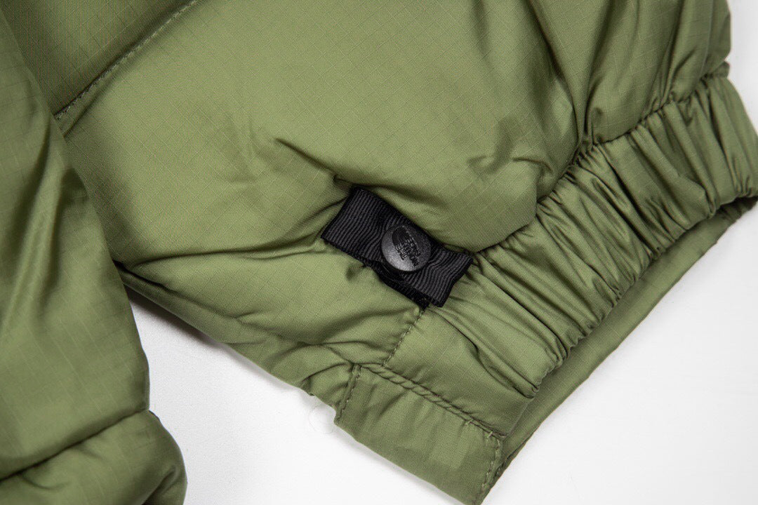 Jaqueta The North Face 1996 Retro Nuptse - Verde Oliva