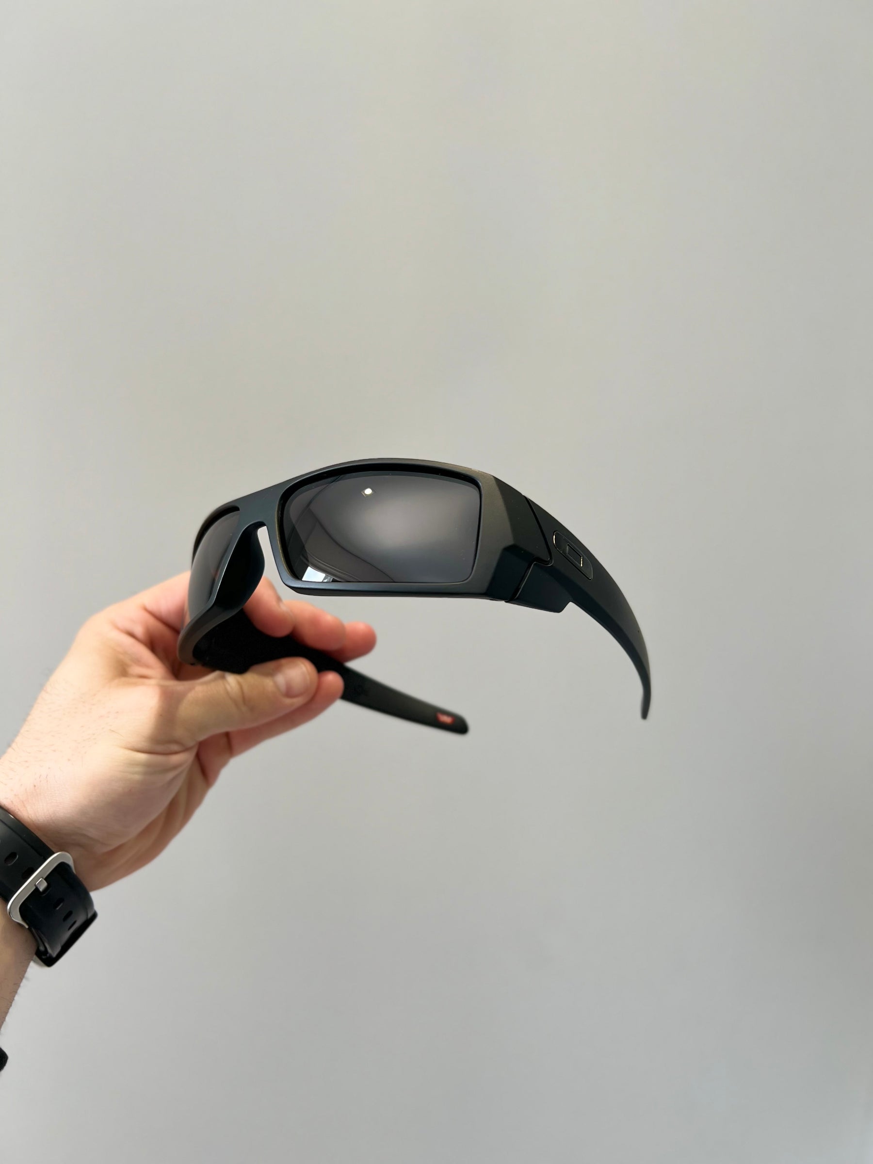 Oakley Gascan Black Matte Polarizada