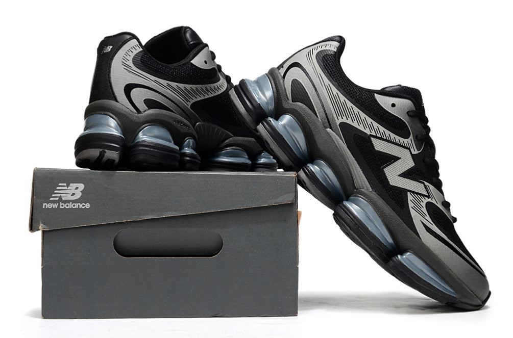 New Balance 2000 Silver Metallic