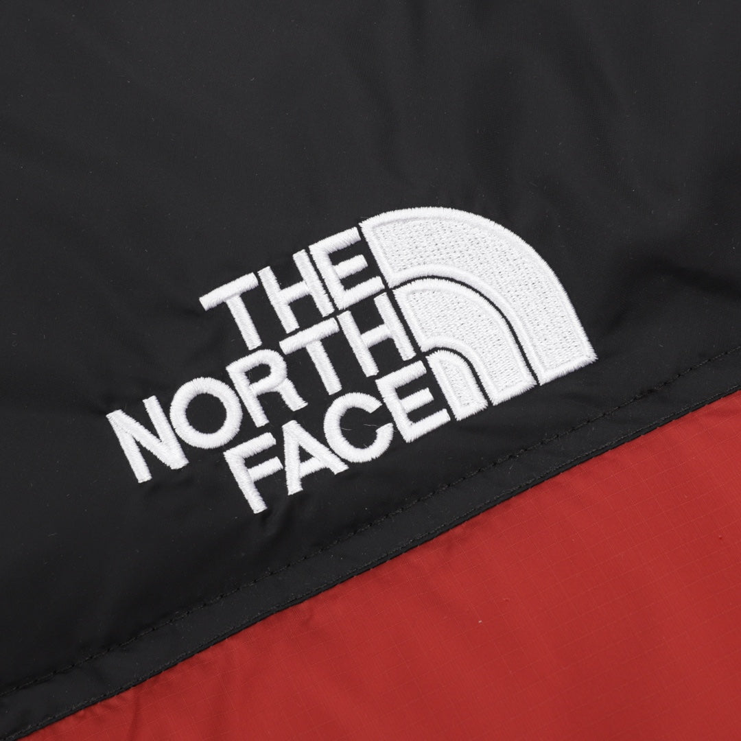 Jaqueta The North Face 1996 Retro Nuptse - Vermelha