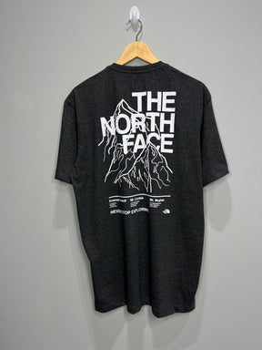Camiseta The North Face  Mountain Outline - Cinza