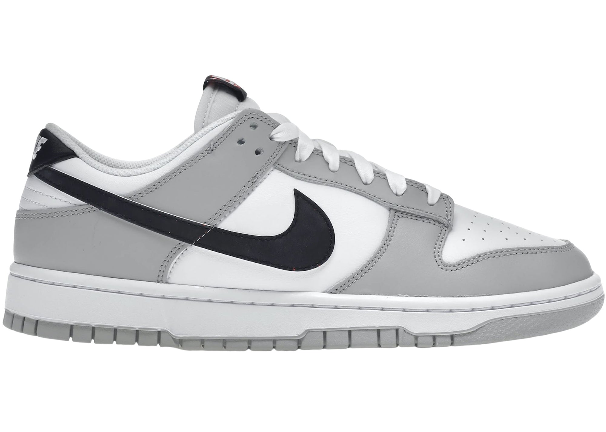 Nike Dunk Low SE Jackpot