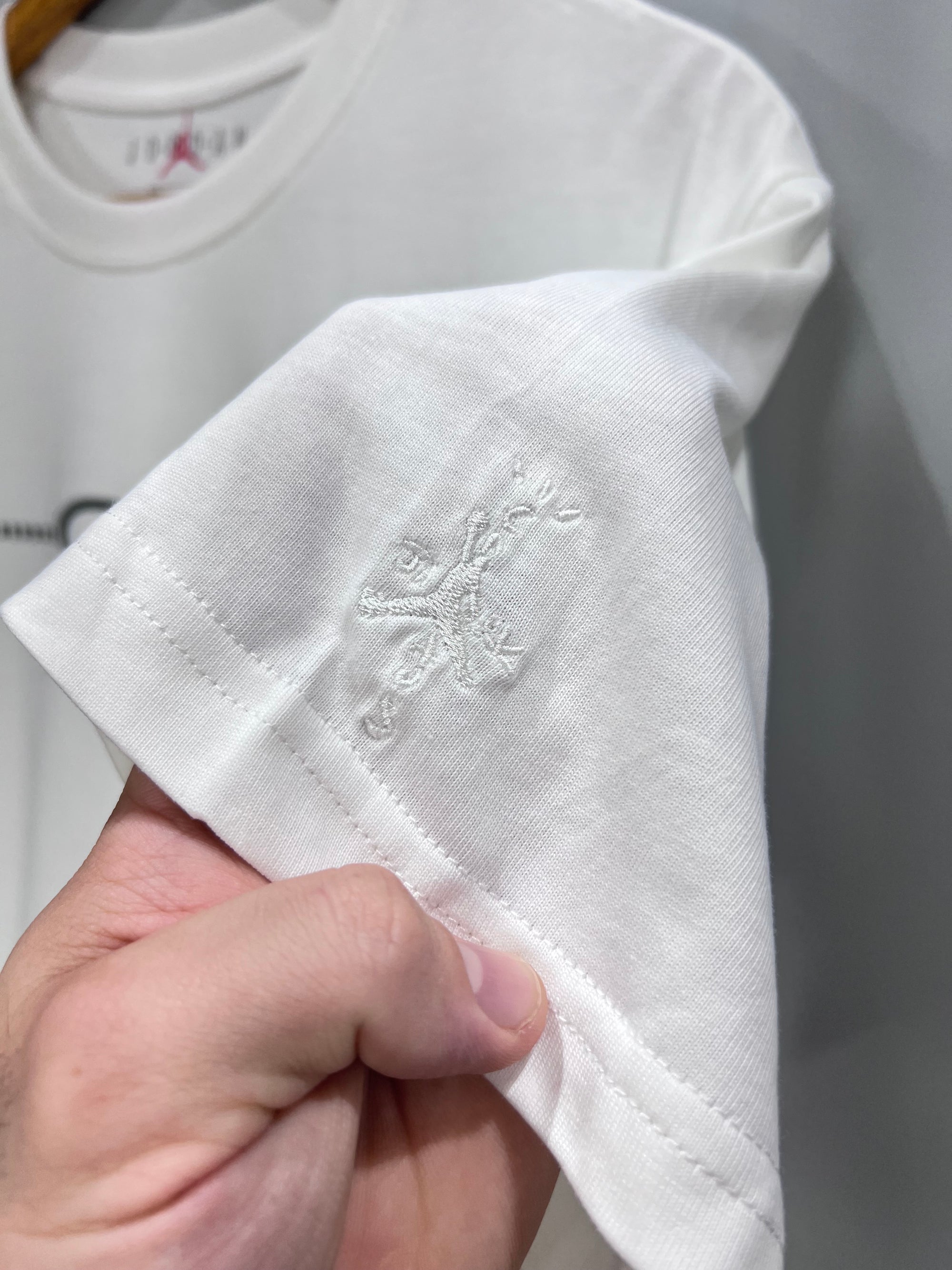 Travis Scott x Jordan Camiseta White
