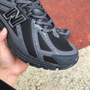 New Balance 1906r Black Phantom