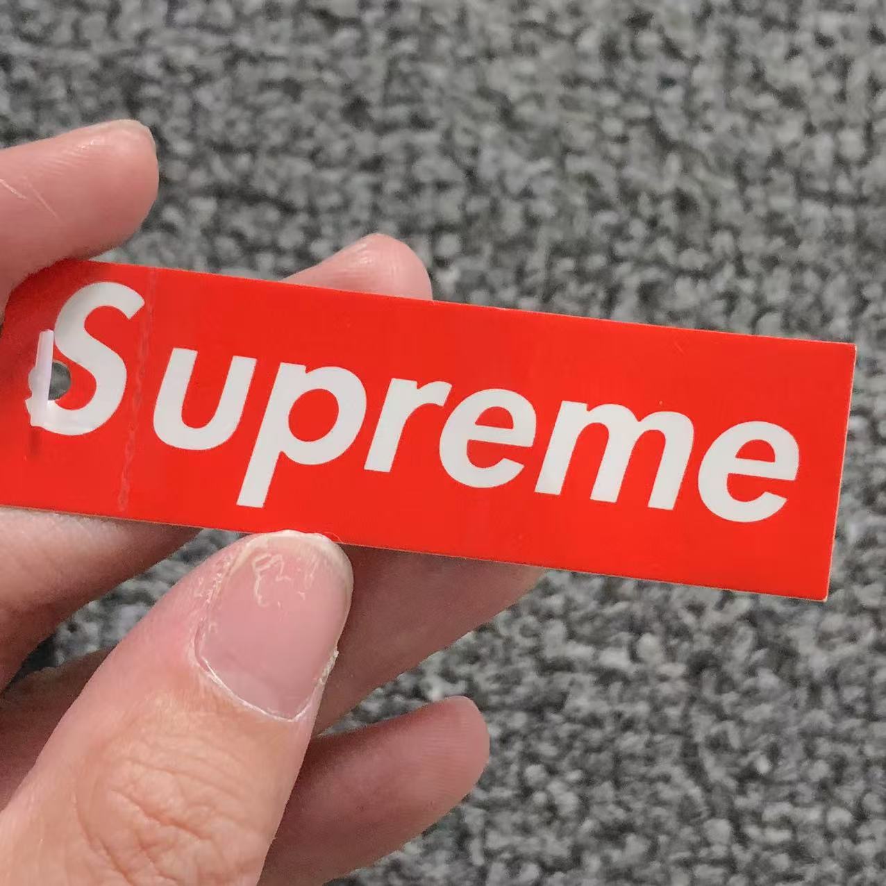 Supreme x Nike Boné Running Black