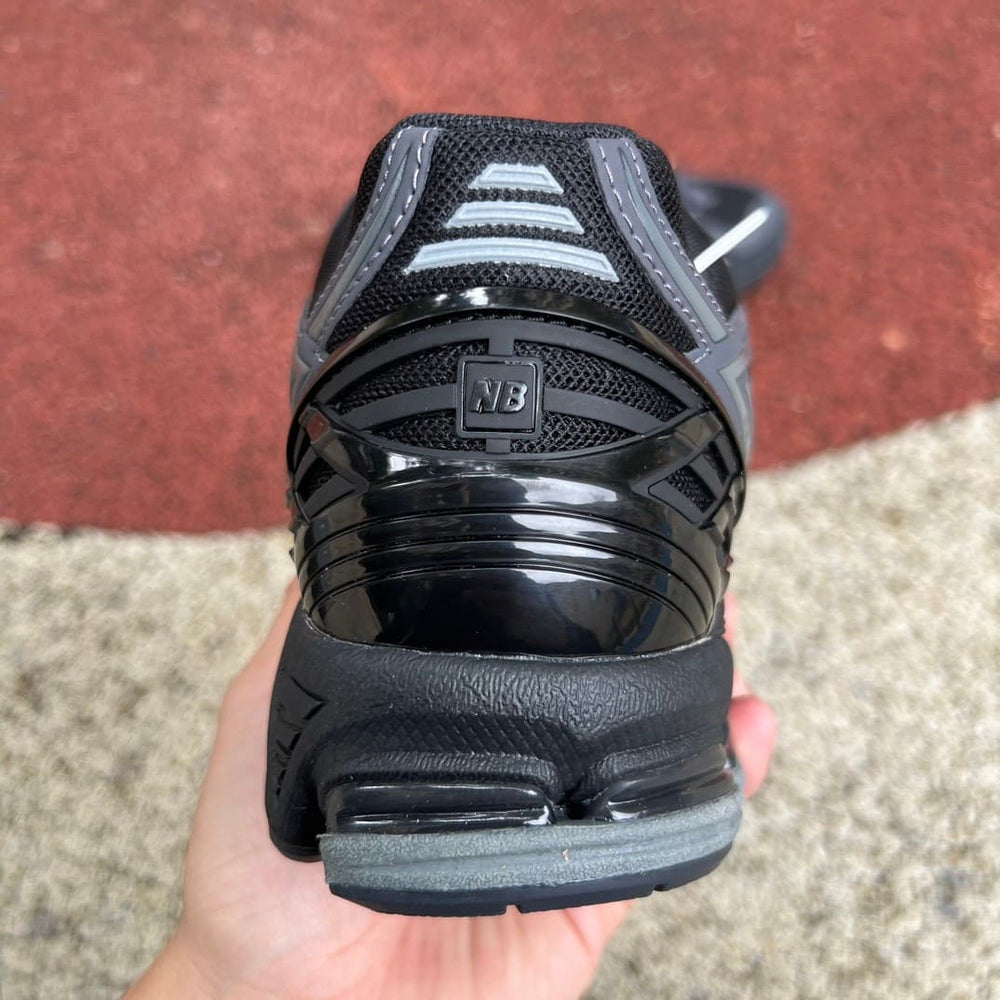 New Balance 1906r Black Phantom