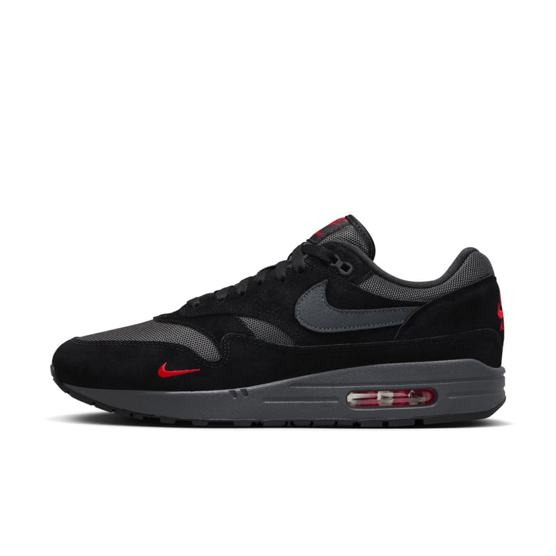 Nike Air Max 1
"Bred"