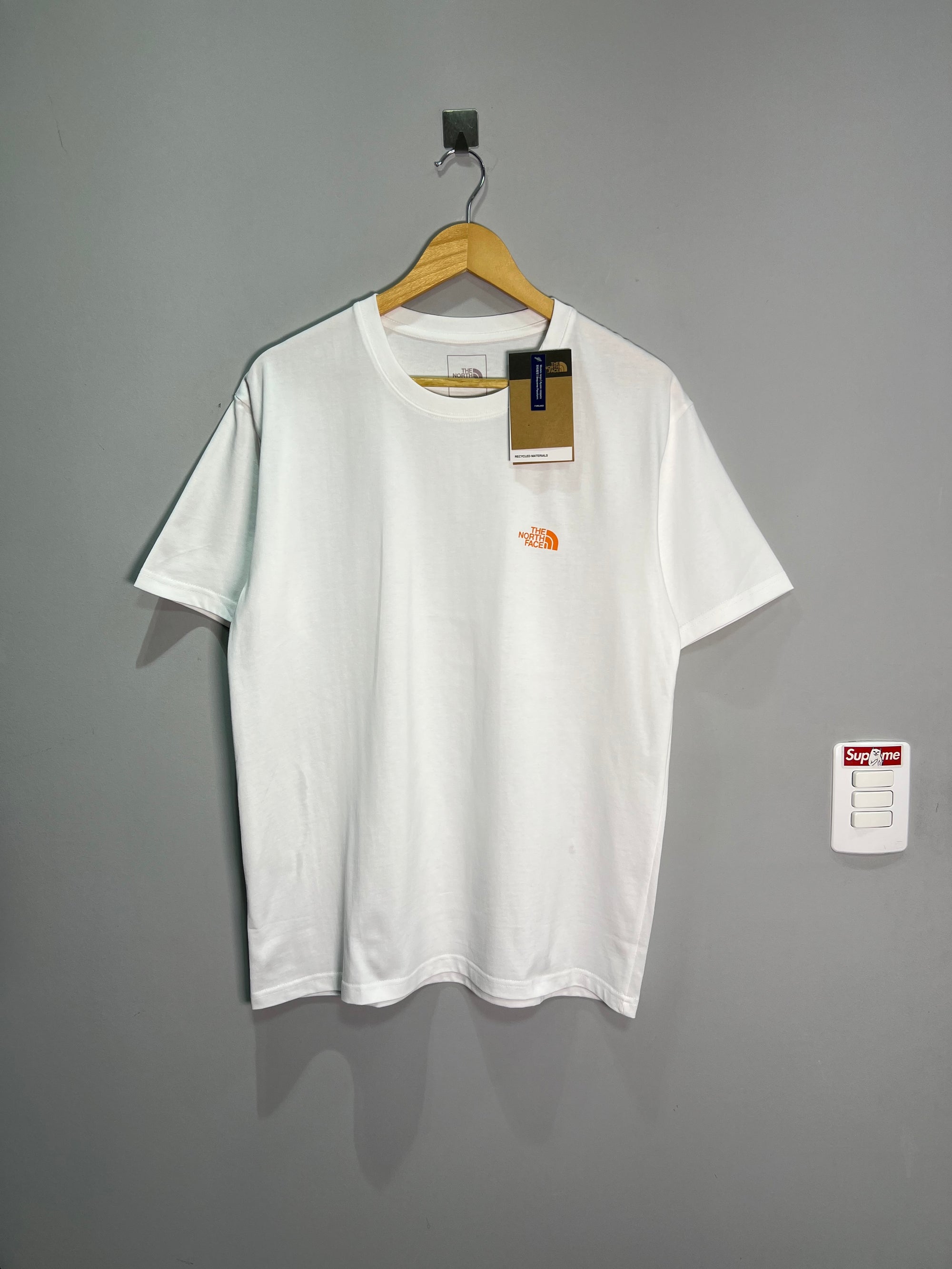 Camiseta The North Face - Importada
