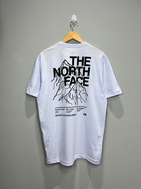 Camiseta The North Face  Mountain Outline - Branca