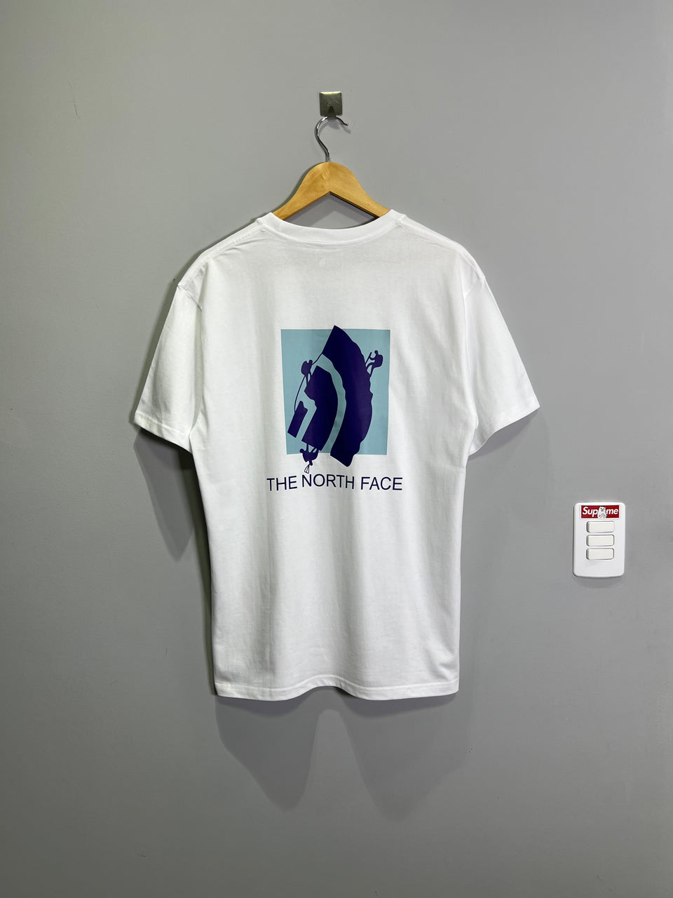 Camiseta The North Face - Importada
