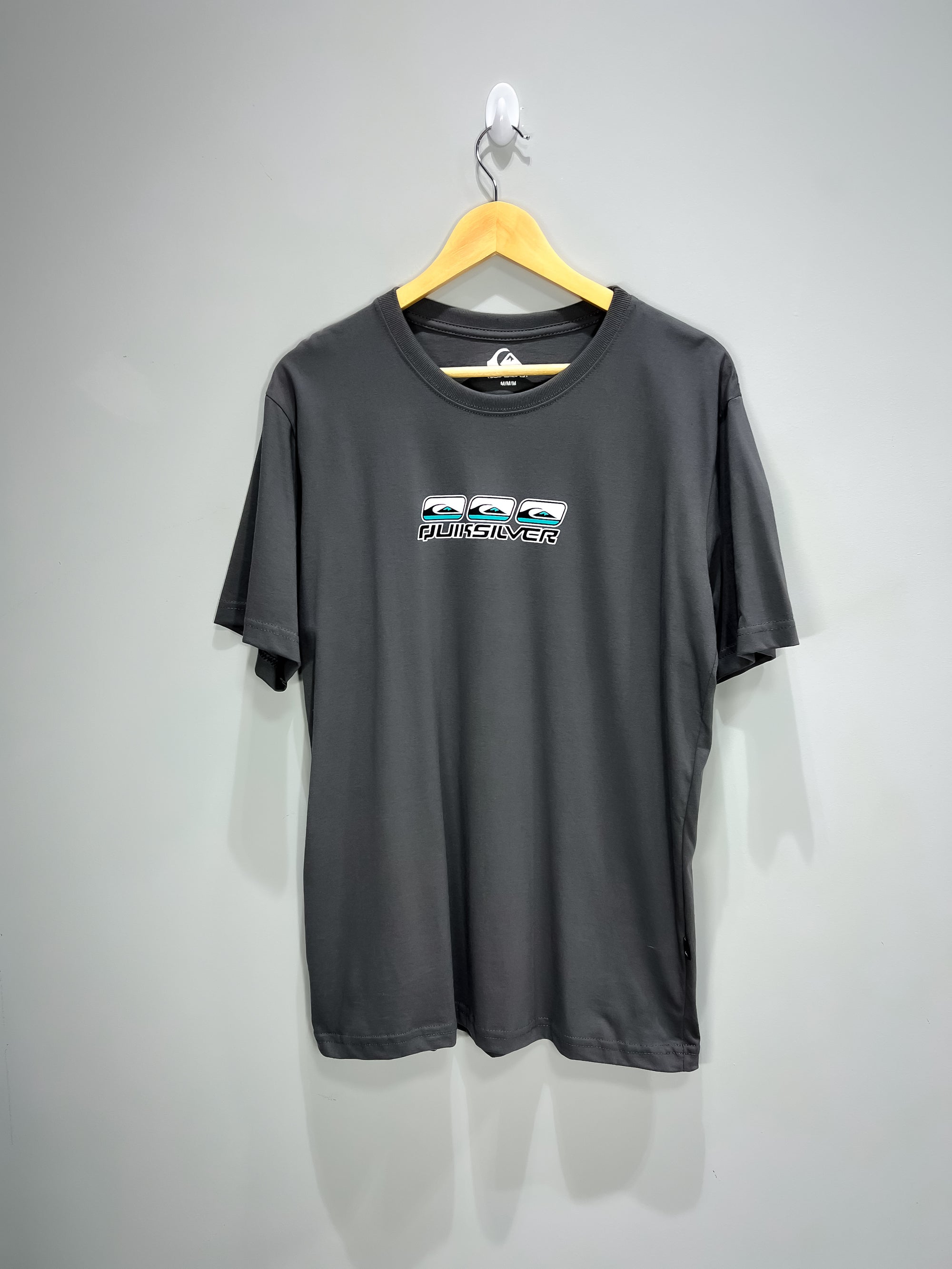 Camiseta Quiksilver - Cinza