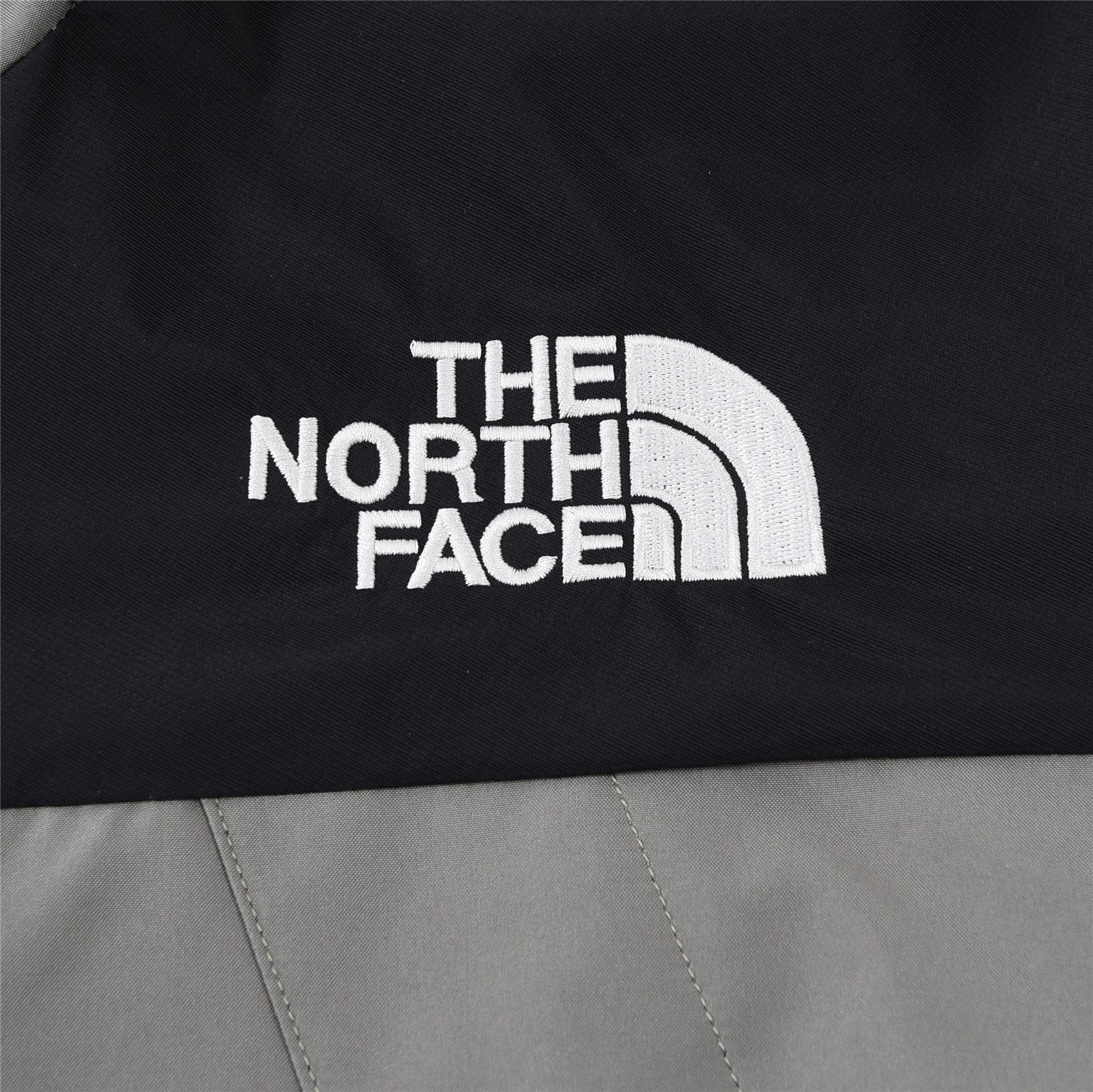 Jaqueta The North Face 1990 Mountain Jacket  GORE-TEX - Cinza