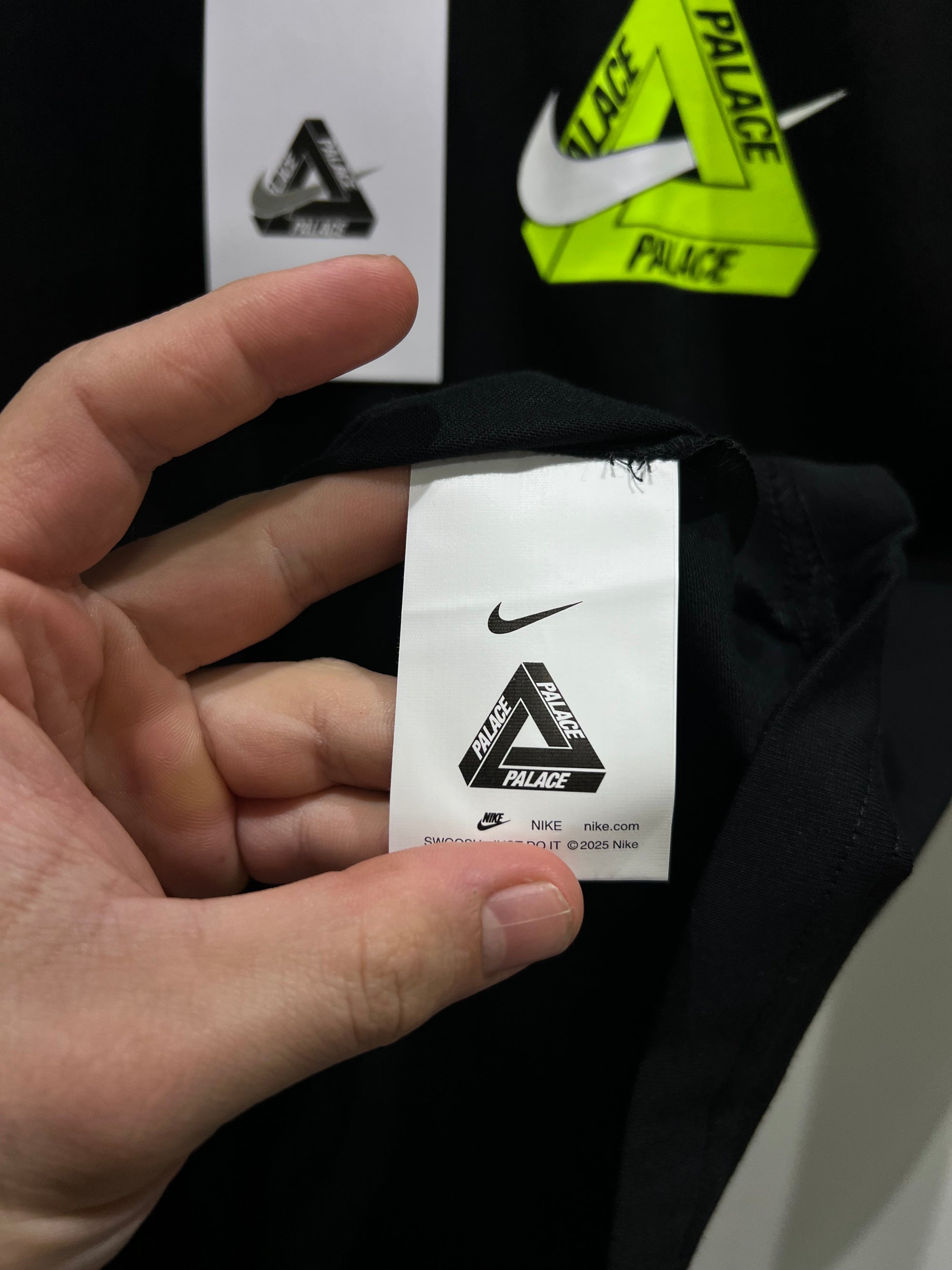 Palace x Nike Camiseta Tri Swoosh Black