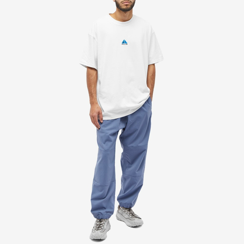Camiseta Nike ACG - Loose Fit