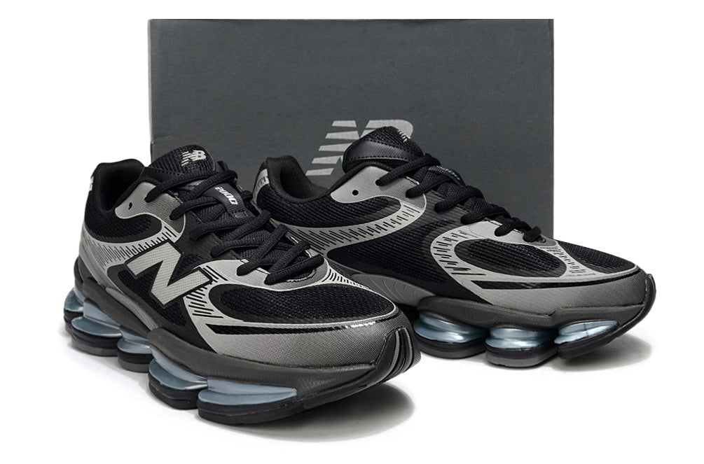 New Balance 2000 Silver Metallic